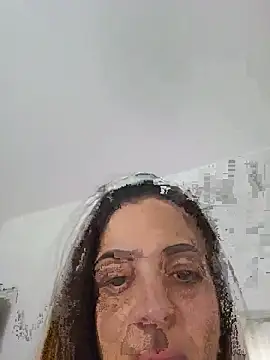 whispersexy's Live Chat Room