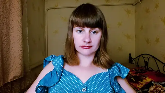 AlinaTailor's Live Chat Room