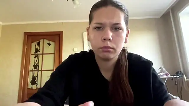 VertieGrenet Adlı Modelin Canlı Sohbet Odası
