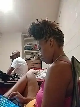 Sethandrah-CrazyEyes Live chatroom