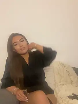 Scarlettfox22 – Naživo chatovacia miestnosť