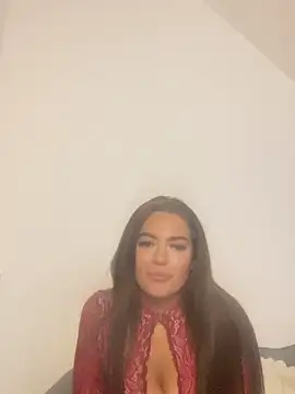 Scarlettfox22 – Naživo chatovacia miestnosť