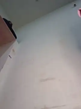 Sala de chat en directo de aapki_priya