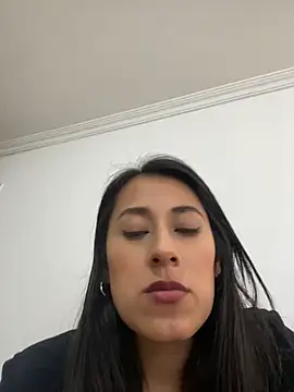 Sala de chat ao vivo de ELY_FE_