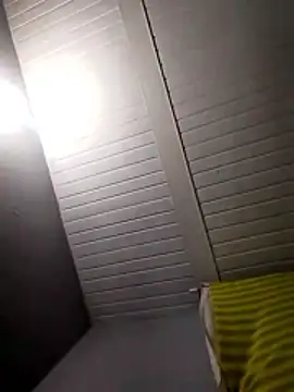 Chat ao vivo de ELY_FE_