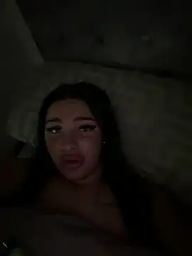 addictivecherry Adlı Modelin Canlı Sohbet Odası