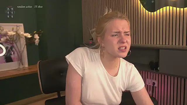 Sala de chat en directo de BlondeCrush__