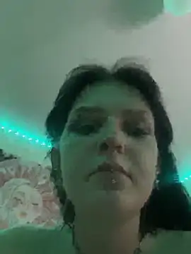 חדר צ'אט בשידור חי של jxde222