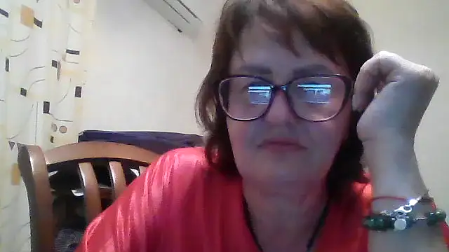 ErikaXShine – Kamerová šou