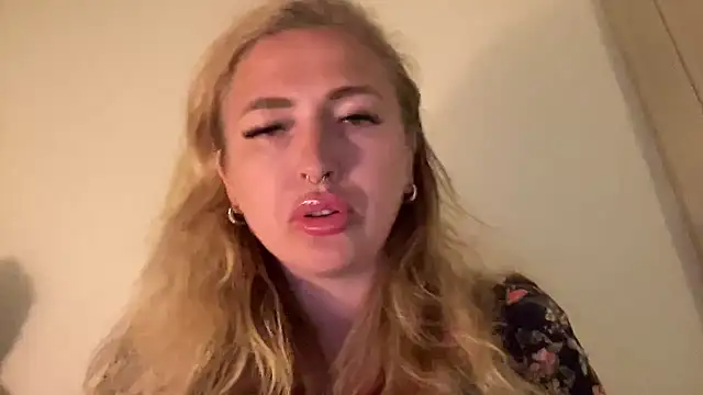 AstarteGooddess – live chatrum