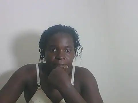 PrettyEve's Live Chat Room