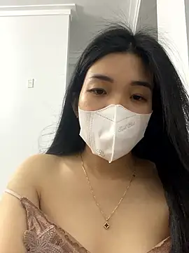 KieuLinh2k4 Adlı Modelin Canlı Sohbet Odası