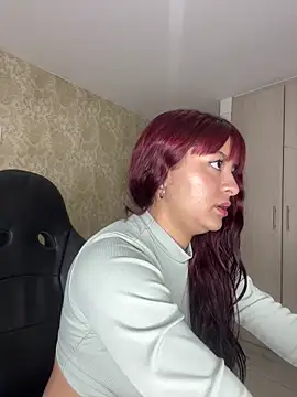 jade_foxy19 실시간 채팅방