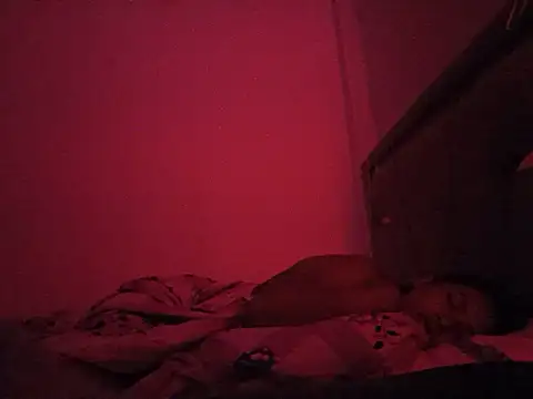 Živá chatovací místnost AlliieHayes