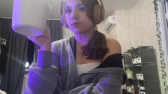 Sala de chat ao vivo de Small_joke