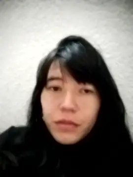 Bella-Thompson – live chatrum
