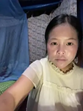 Yin-ri Cameră chat live
