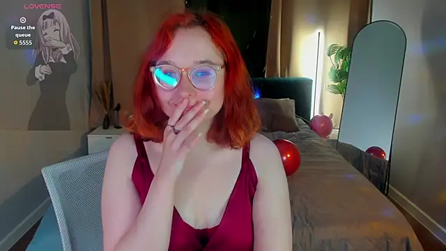 Aleks-casterrr Adlı Modelin Canlı Sohbet Odası