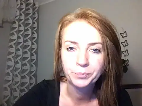 Živ á chatovací místnost JenniferAlone