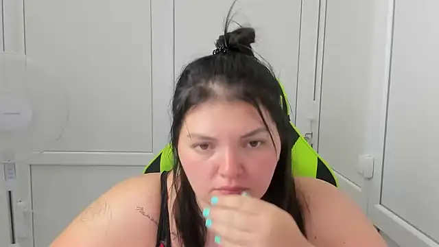 MargaretDark's Live Sex Cam Show
