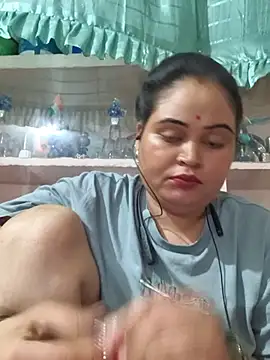 Pallavi_bhabi Live Chatrum