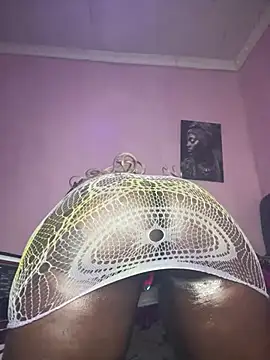 ห้องแชทสดของ tattooThickladyX