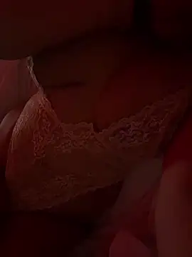 ebonybaddie69 Adlı Modelin Canlı Sohbet Odası