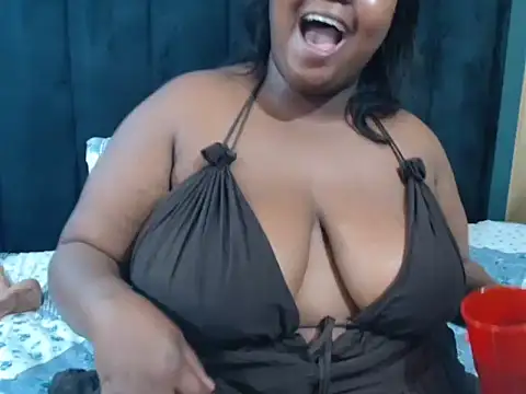 ChocolateChubbyx Cameră chat live