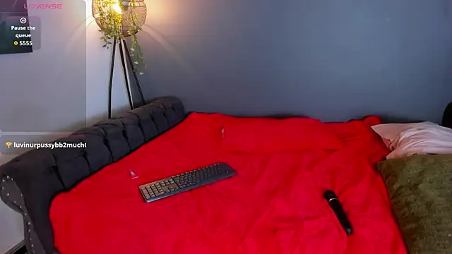 Lyana_xz Live Chatraum