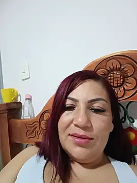 Agata_Traviesa – live chatrum