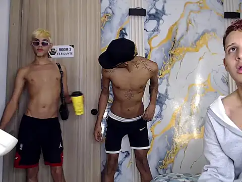 Thick_cock_guys' Webcam Show