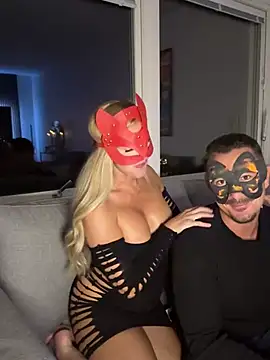 TheVelvetCouple – live chatrum