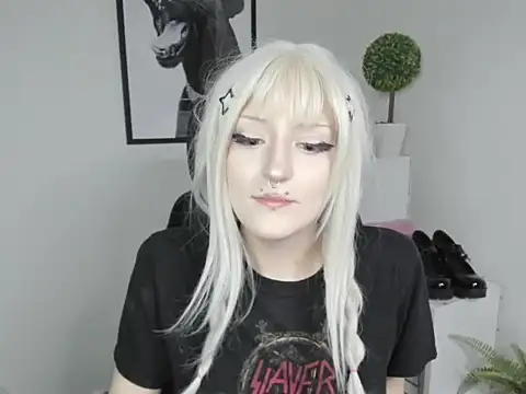 Chat soba uživo modela NikaDream