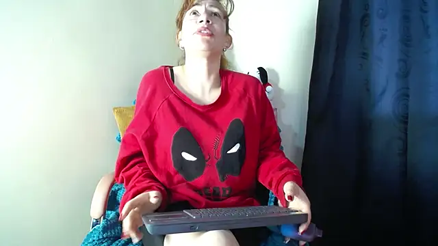 ivi_queen's Live Chat Room