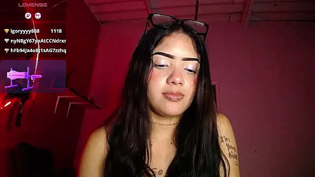 Show de cámara de sexo en directo de kira_milk1