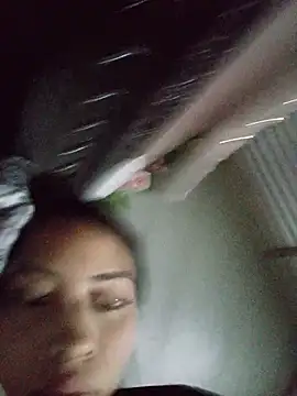 Aisha_rav – live chatrum
