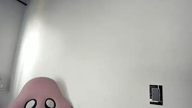 Melaniie_fox_ লাইভ চ্যাট রুম