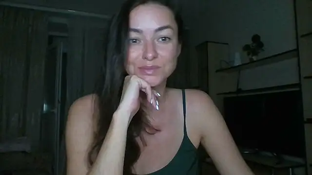 Mia_Salamanka's Live Chat Room