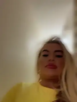 BarbieLeahX Adlı Modelin Canlı Sohbet Odası