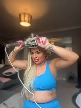 Živá chatovací místnost BarbieLeahX