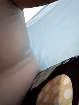 Živá chatovací místnost lylylai