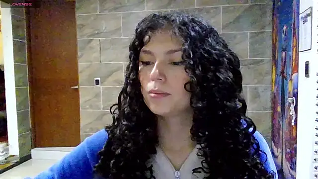 Živá chatovací místnost Diamond_Curls