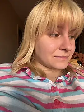 LazyFlora – Kamerová šou
