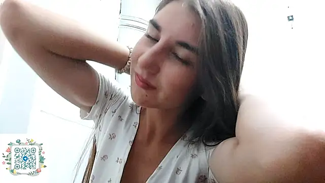 JackieWebb's Live Chat Room