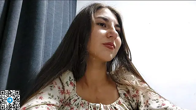 Živá chatovací místnost JackieWebb