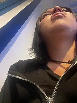 Aly_96 Live Chatraum