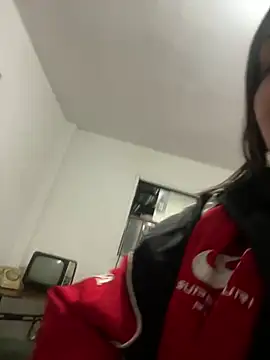 Živá chatovací místnost Aly_96