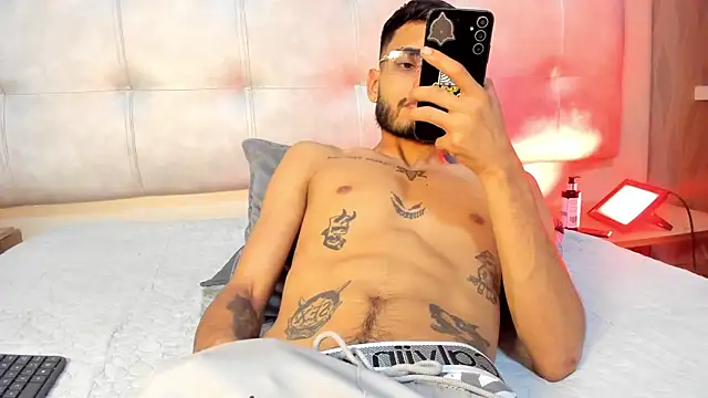Webkamerová show SebasCorrales