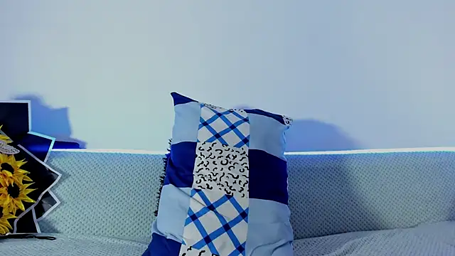 Chat soba uživo modela Katnis_love_