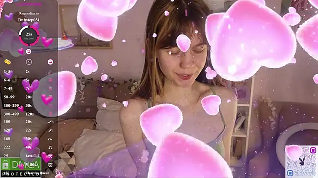Vicki_Turner's Live Chat Room